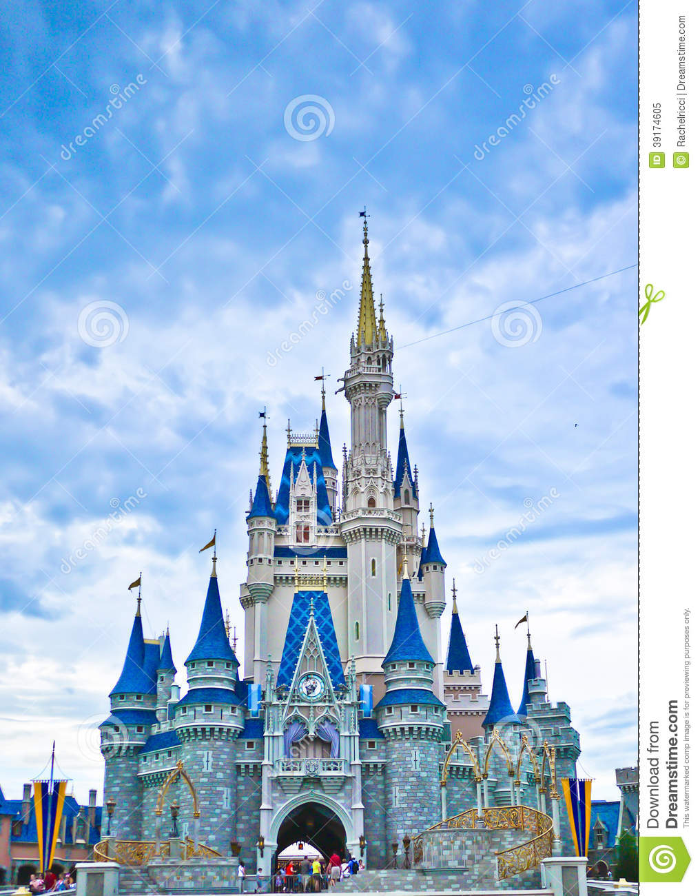 Cinderella S Castle At Magic Kingdom In Walt Disney World