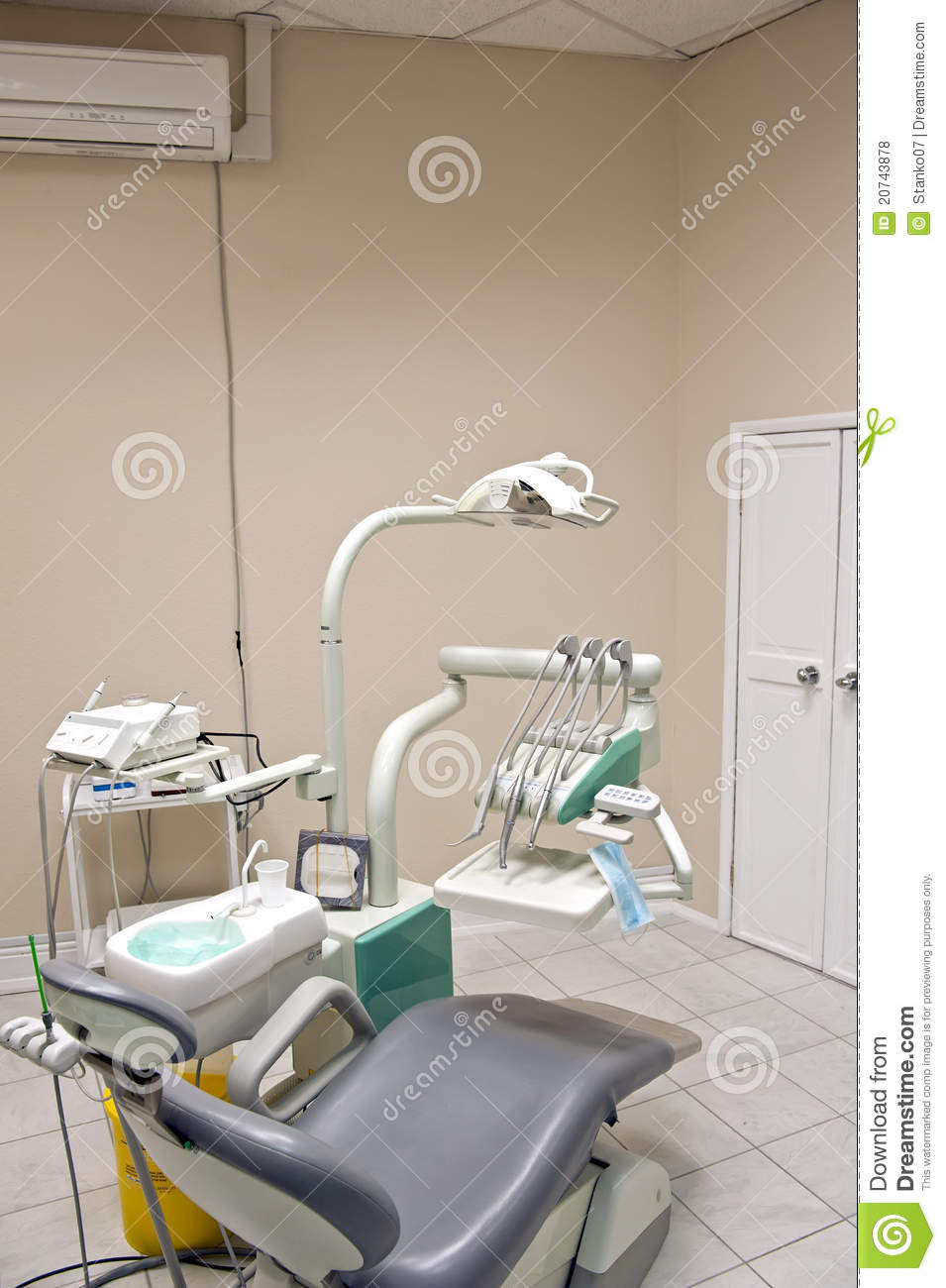 Dentist Office Royalty Free Stock Photos   Image  20743878