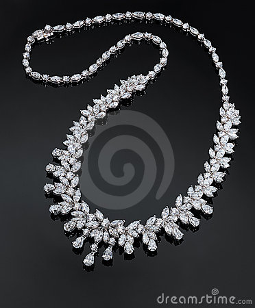 Diamond Necklace Royalty Free Stock Photography   Image  18162977