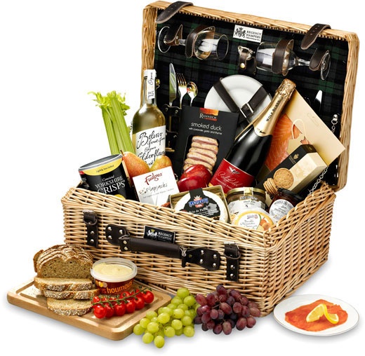 Pictures Picnic Hamper Full Of Food Royalty Free Clipart Picture