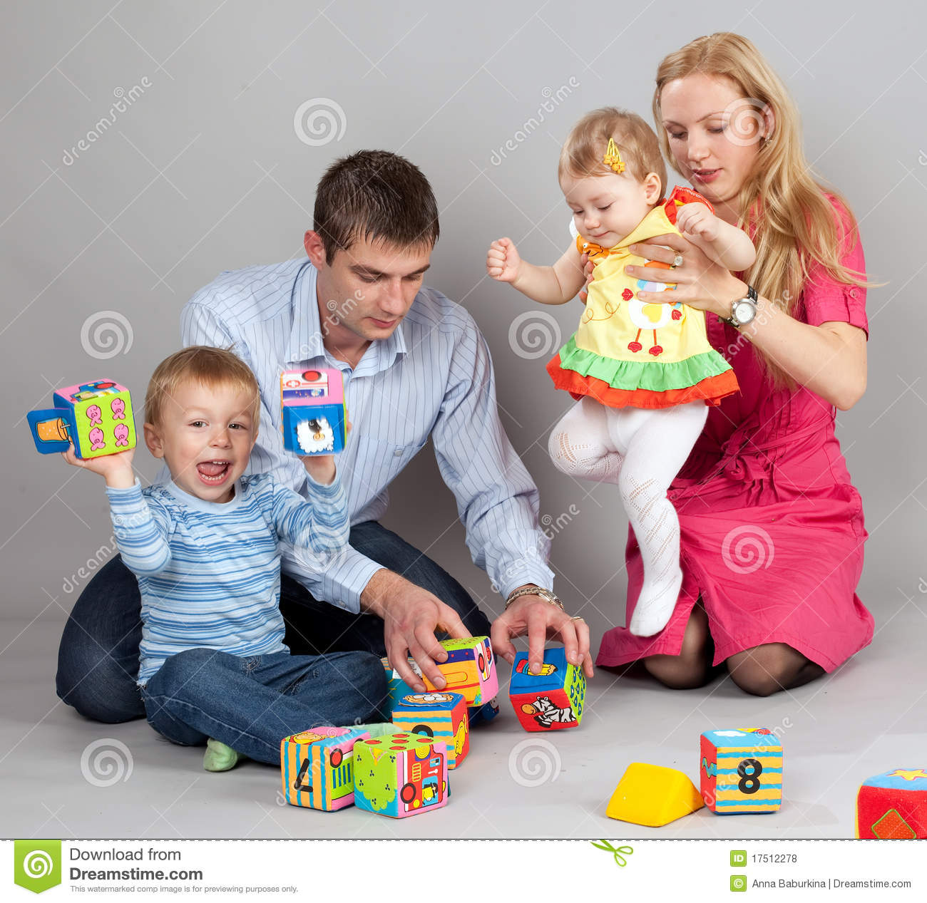 Family Playing Together Royalty Free Stock Photos   Image  17512278
