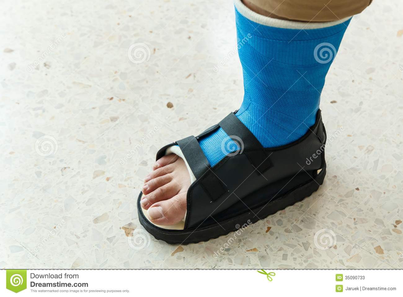 Man Injury As Foot Stock Photos   Image  35090733