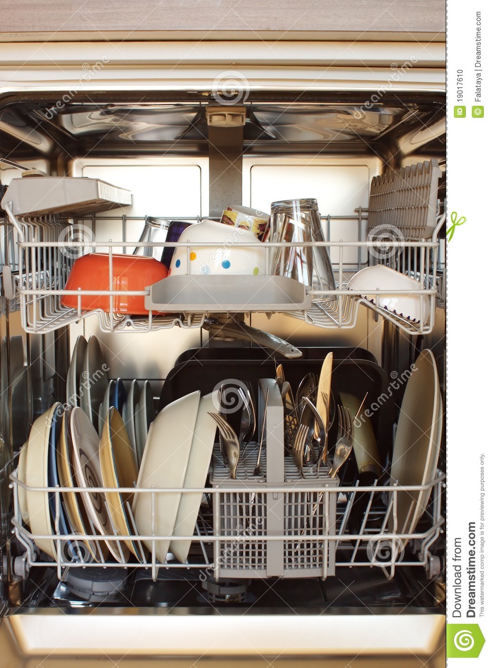 Open Dishwasher Stock Photo   Image  19017610