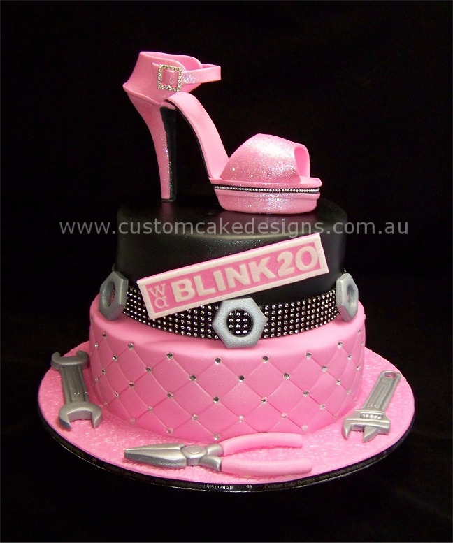 Pix Pink Amp Girly Shoe Themed 21st Birthday Cake Photos On Pinterest