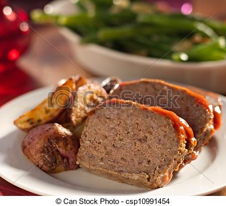 Meat Loaf With Roasted Herb Potatoes   Csp10991454