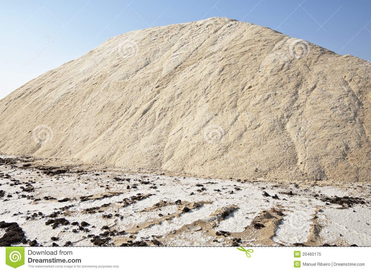 Pile Of Salt Royalty Free Stock Photo   Image  20460175