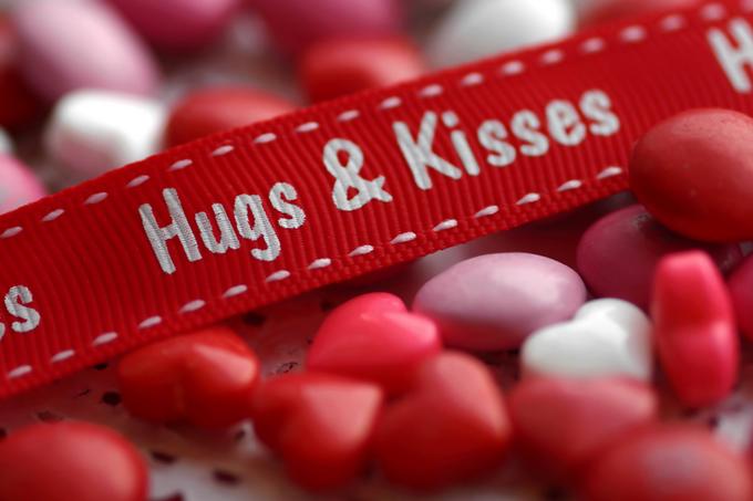 Love And Romance    Hugs And Kisses   