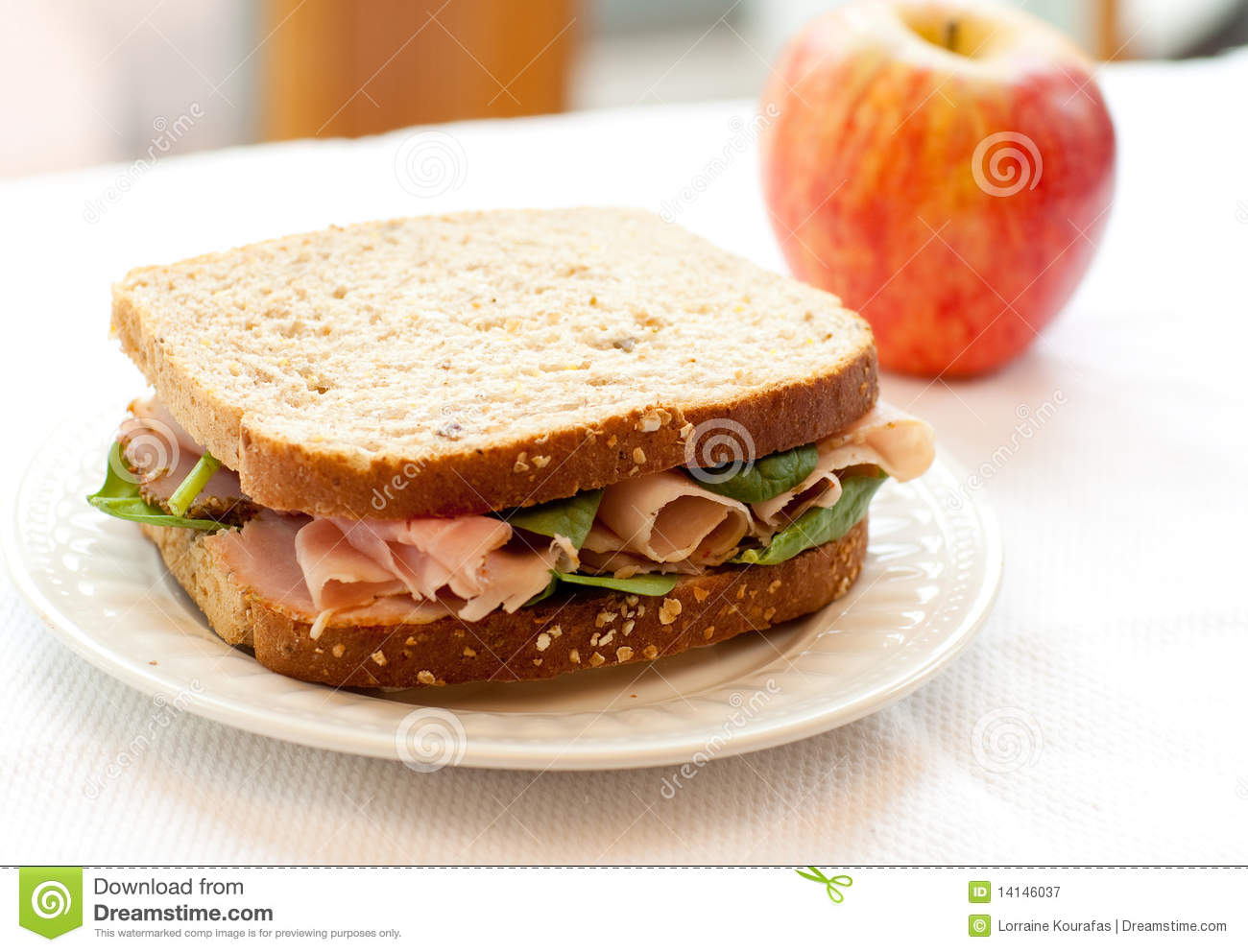 Ham Sandwich On Whole Wheat Bread Royalty Free Stock Photography