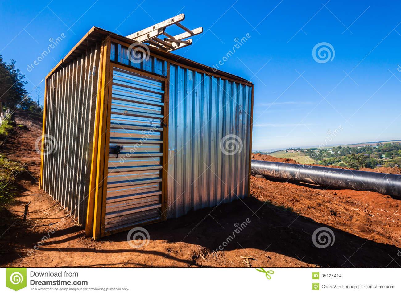 Steel Tool Shed Construction Stock Images   Image  35125414
