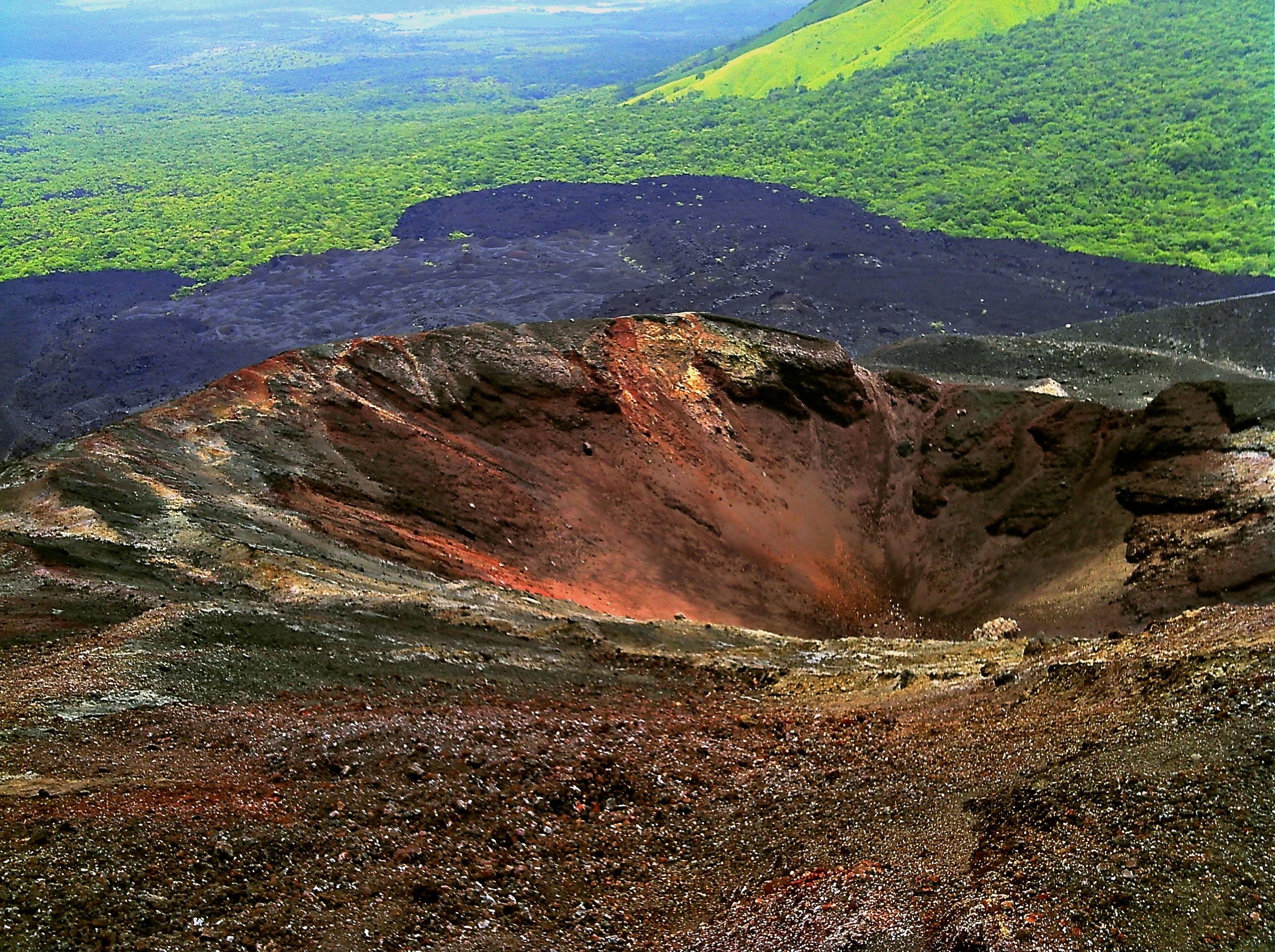 Descripci N Cerro Negro Volcano Crater Nicaragua August 2011 Jpg