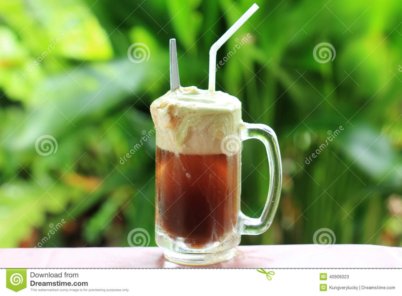 Root Beer Float A Tasty Summer Treat On Green Tree Background