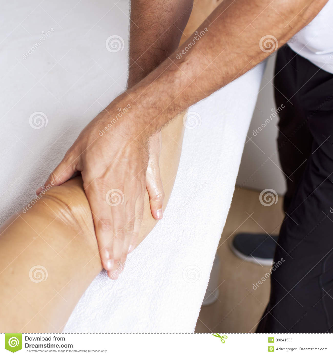 Knee Massage Royalty Free Stock Photos   Image  33241308
