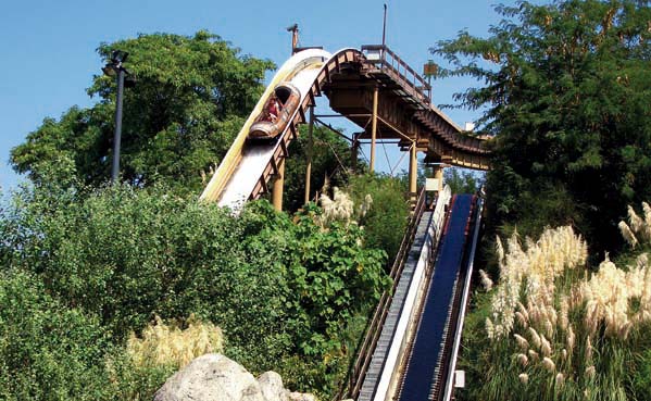 Kg   Products   Water Rides   Log Flume   Picture Gallery   Log Flume