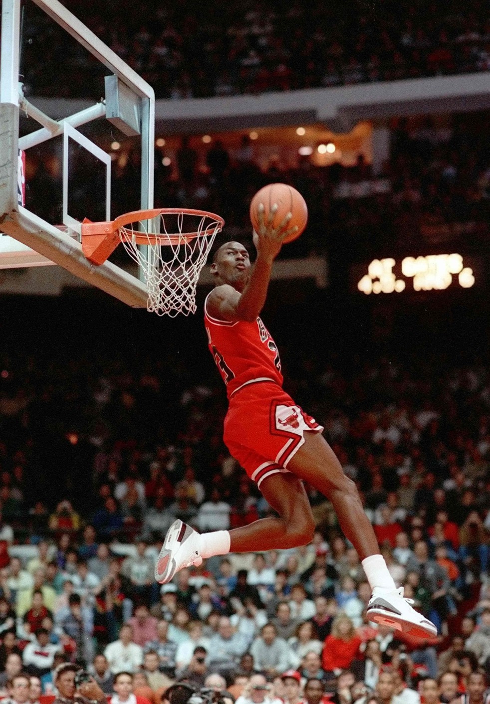 Michael Jordan Has A 48 Inch Vertical Leap   Do You  