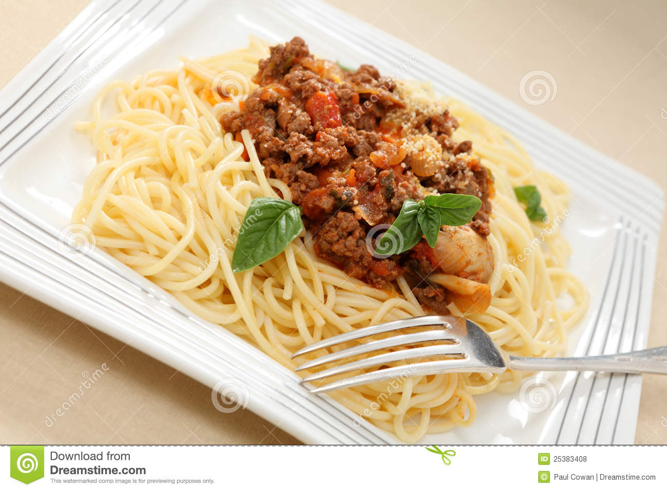 Spaghetti Meal Royalty Free Stock Photos   Image  25383408
