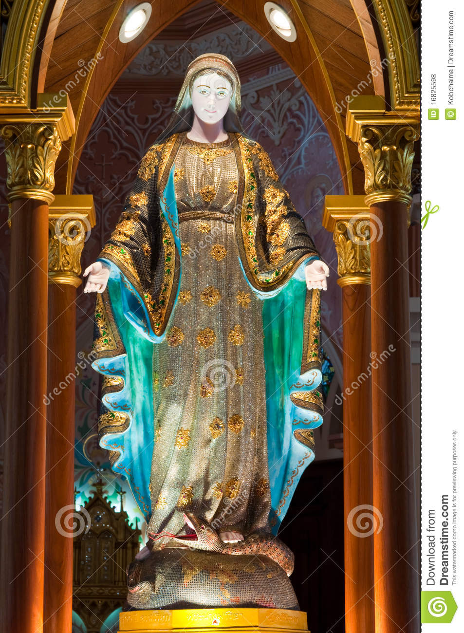 Virgin Mary Statue In The Church Royalty Free Stock Photos   Image