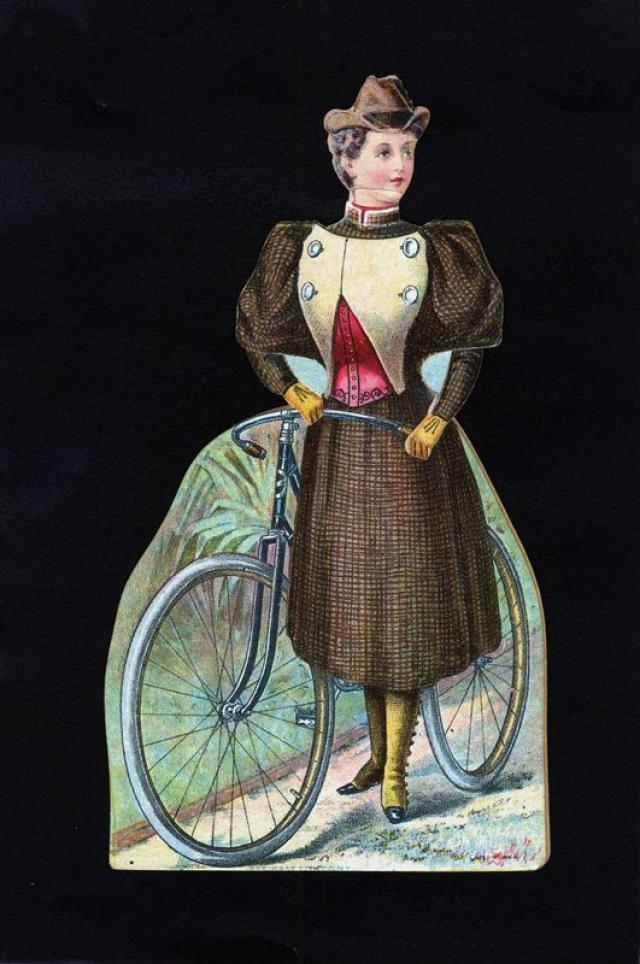 Shows A Woman In Bicycle Dress  Knickerbockers      2010 Clipart Com