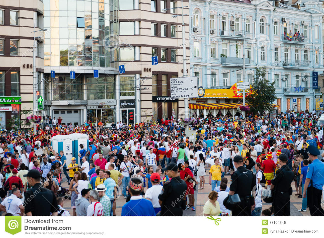 Stadium Crowd Clipart Kiev Ukraine   Jul 1  Crowd