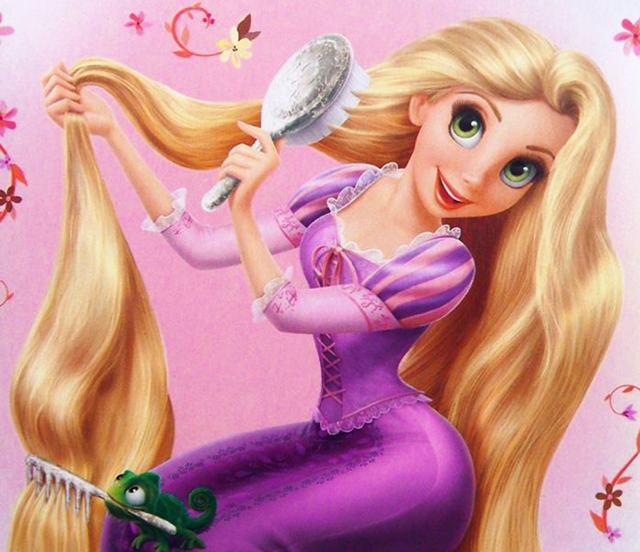 Rapunzel Brushing Her Hair   Rapunzel Of Disney Princesses Photo    