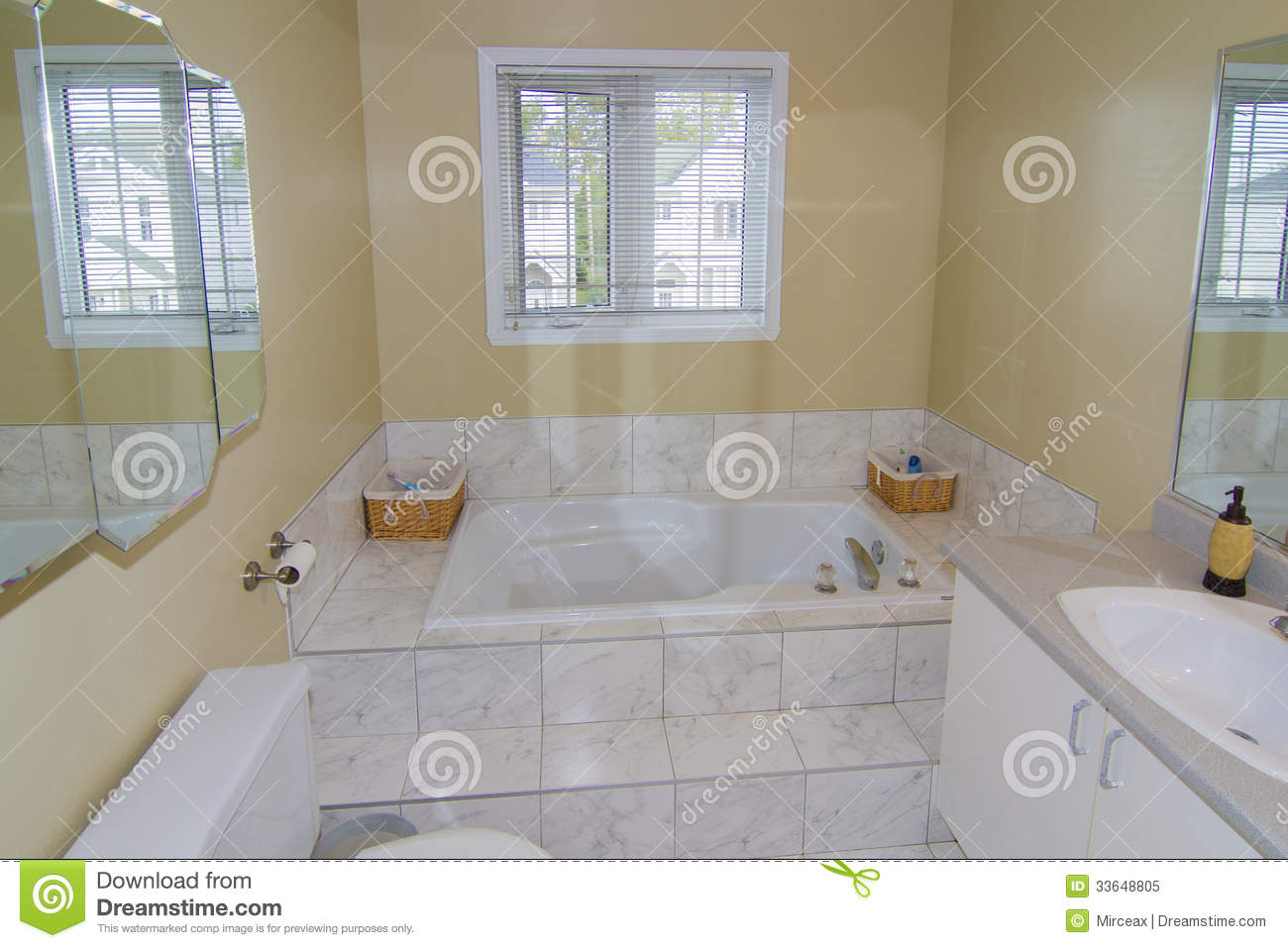 White Bathroom Royalty Free Stock Photo   Image  33648805
