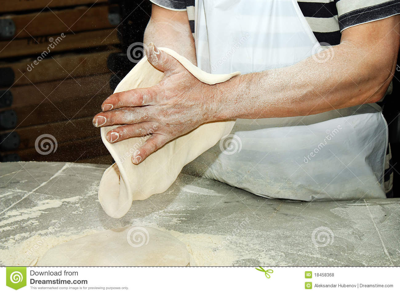 Chef Shaping Pizza Dough Royalty Free Stock Photos   Image  18458368