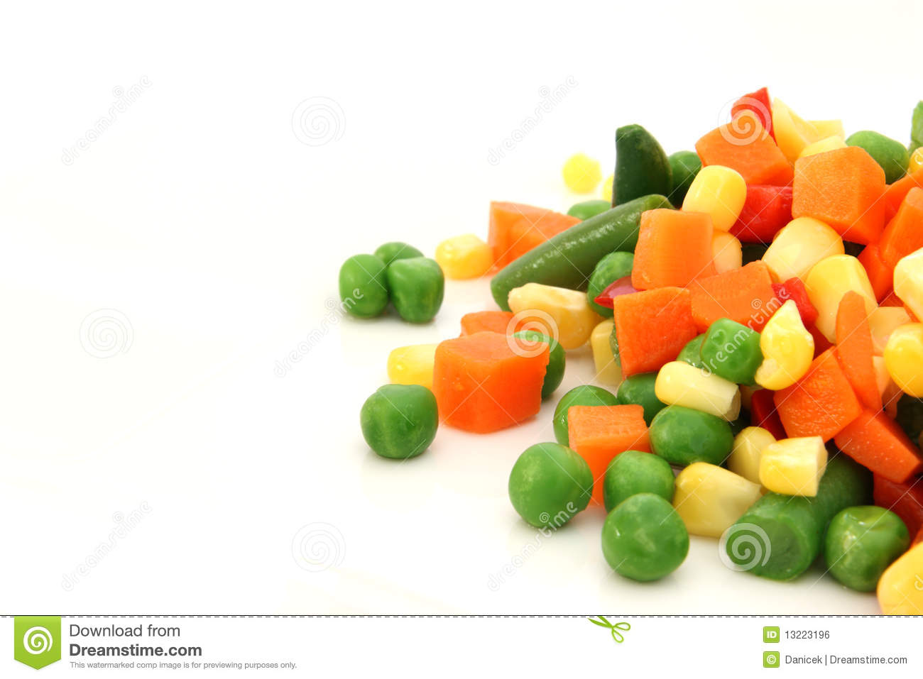Colorful Mix Of Cooked Vegetable On White Plate   Pea Corn Carrot