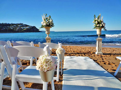 Create A Beautiful Outdoor Wedding Aisles For Your Beach Or Garden