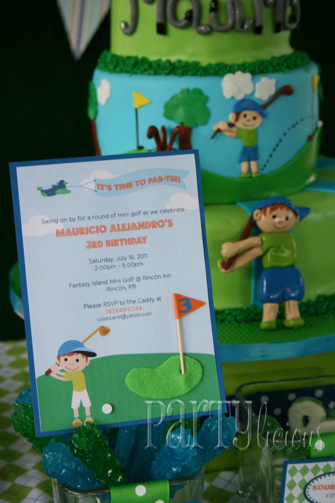 Mauricio S Golf Birthday Par Tee