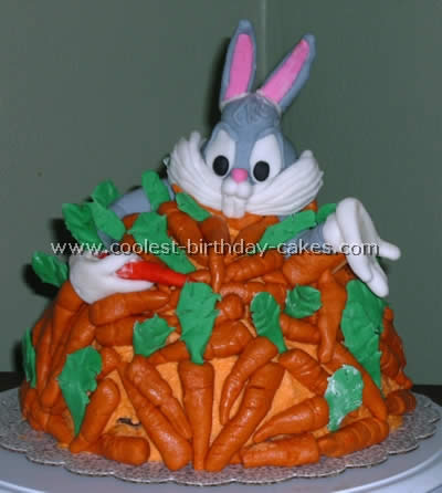 Bugs Bunny Characters On Bugs Bunny Cake Photo