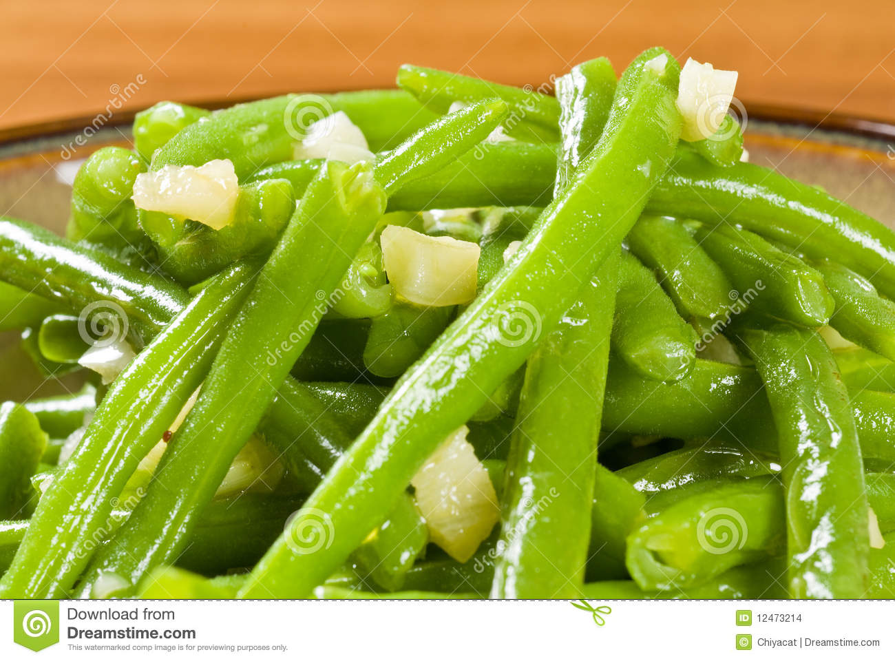 Cooked Green Beans And Garlic Stock Images   Image  12473214