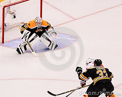 Bruins Goalie Tim Thomas Focuses As Alex Ovechkin Bares Down On Him