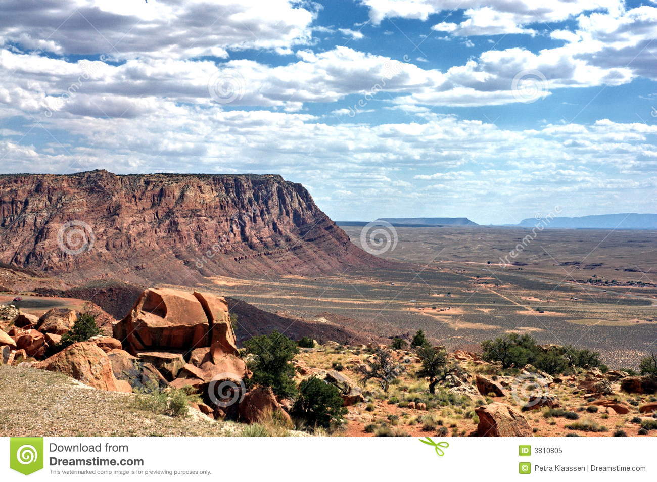 Scenic Landscape Of Grand Canyon With Blue Sky And Cloudscape