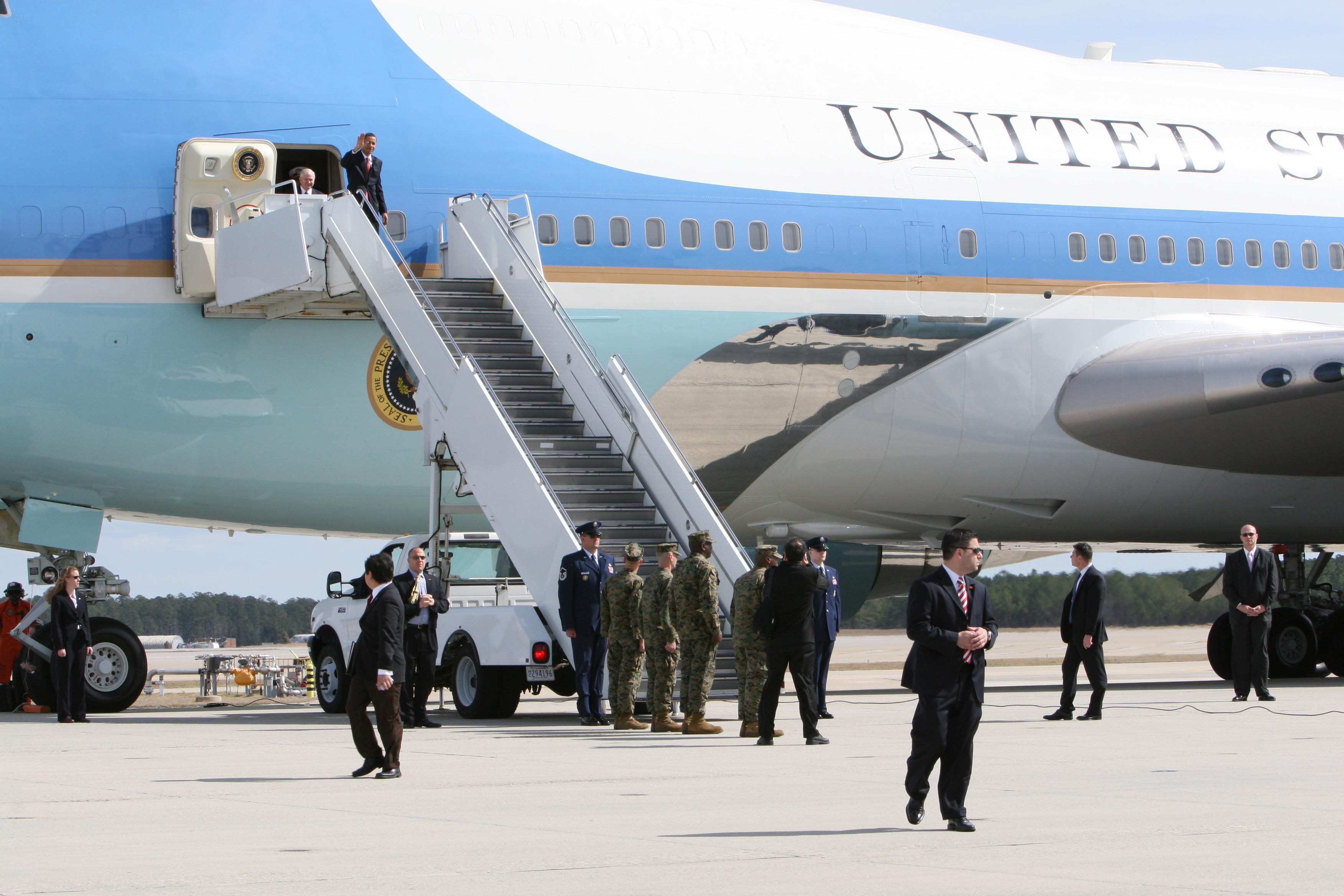 Stock Photo Of President Barack Obama Disembarking Air Force One