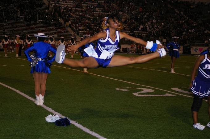 Displaying  18  Gallery Images For Cheer Jumps