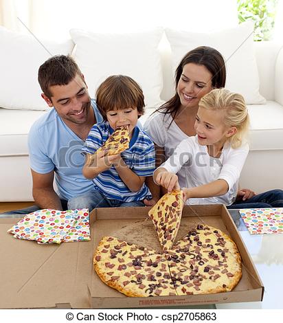 Photo   Parents And Children Eating Pizza In Living Room All Together