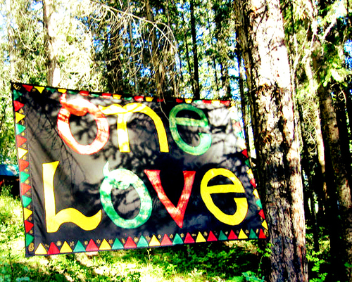 Hippie Hippie Bash One Love Peace And Love   Image  754831 On Favim