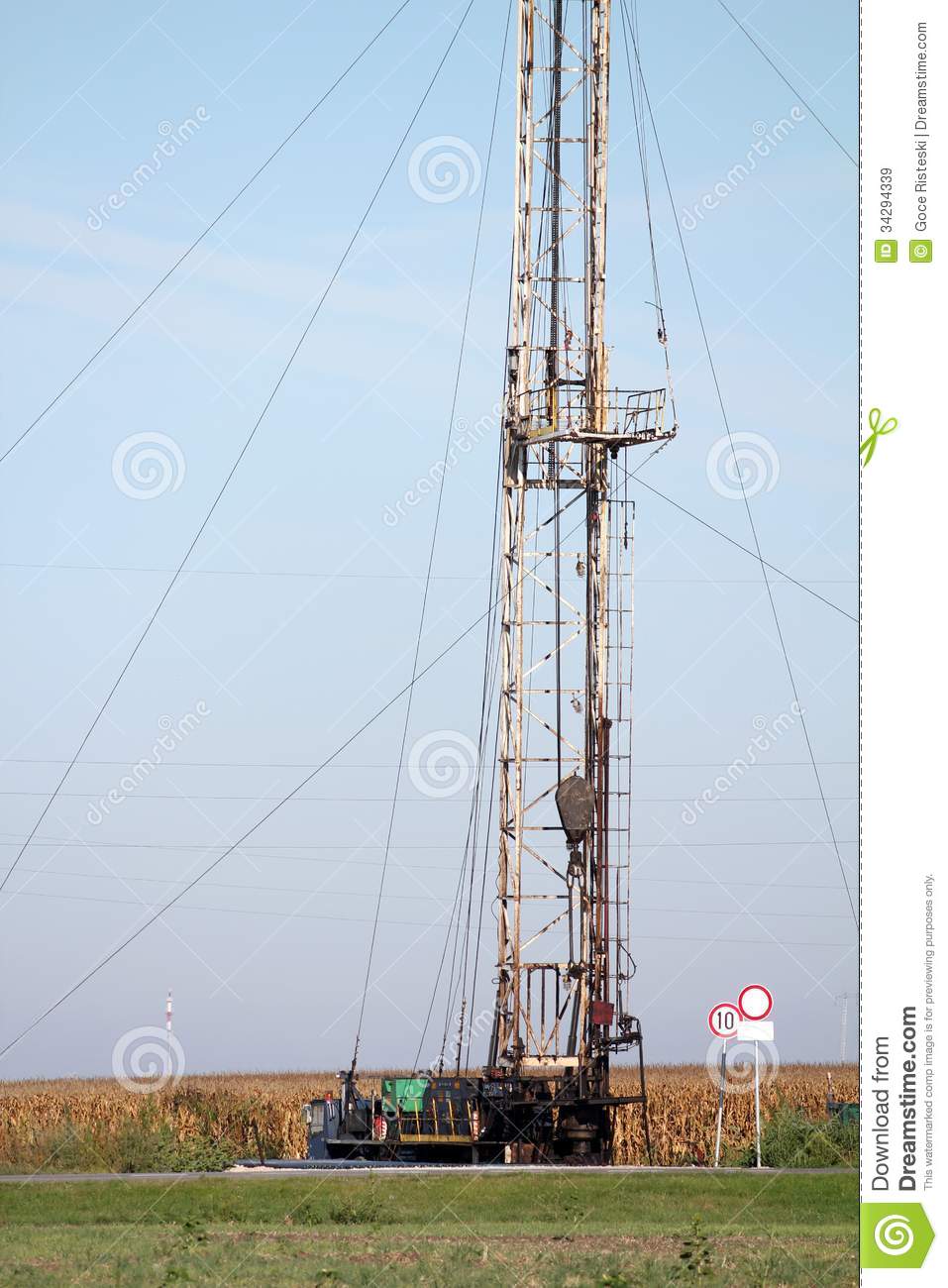 Land Oil Drilling Rig Royalty Free Stock Images   Image  34294339