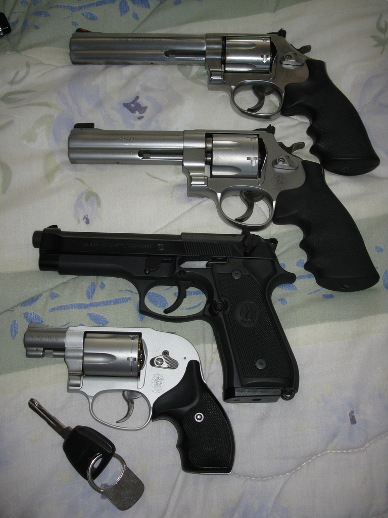 357 Magnum 45 Cal Revolver 9mm Beretta 38 Special Revolver