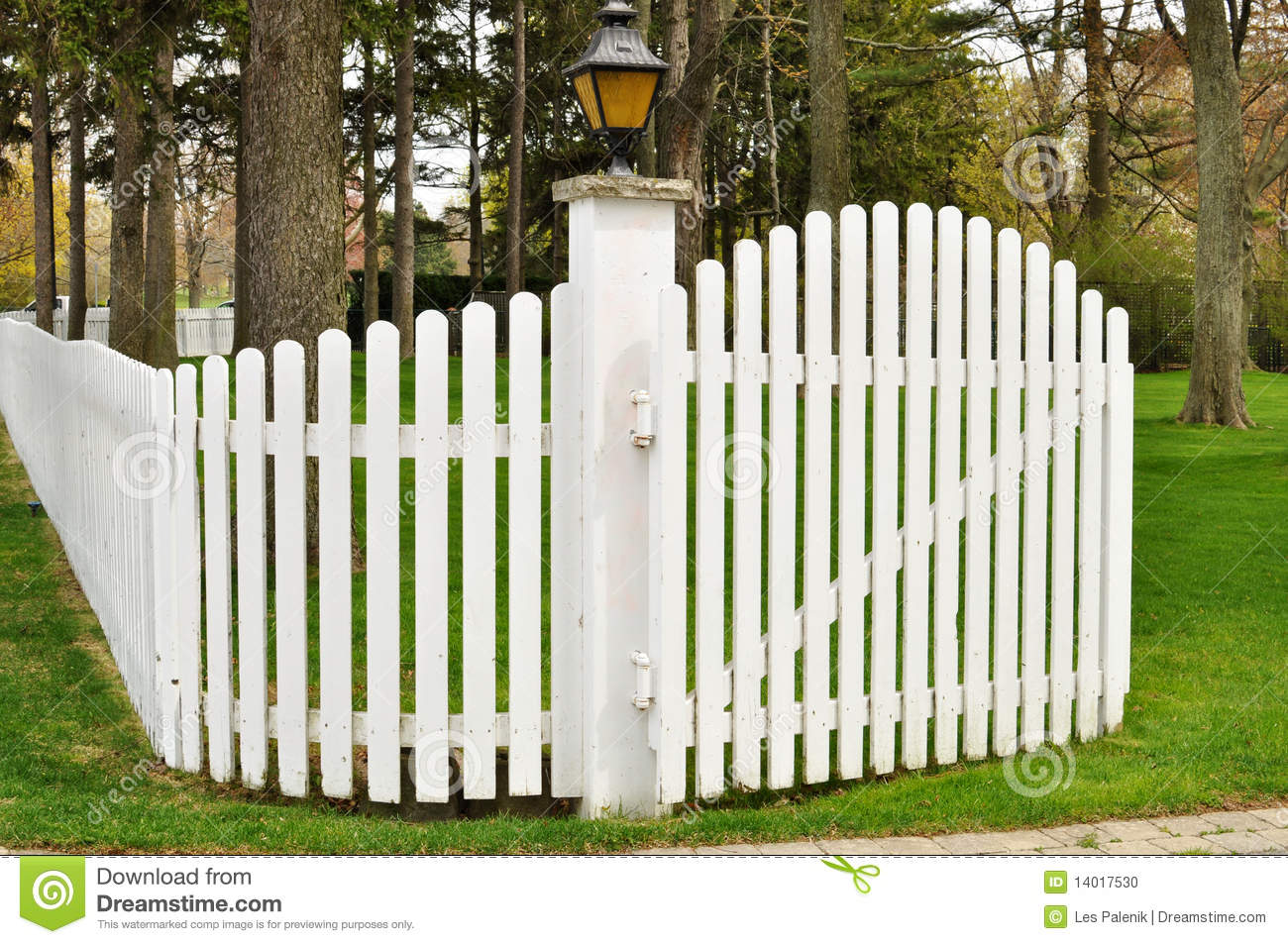 White Picket Fence Clipart With Flowers White Picket Fence With Gate