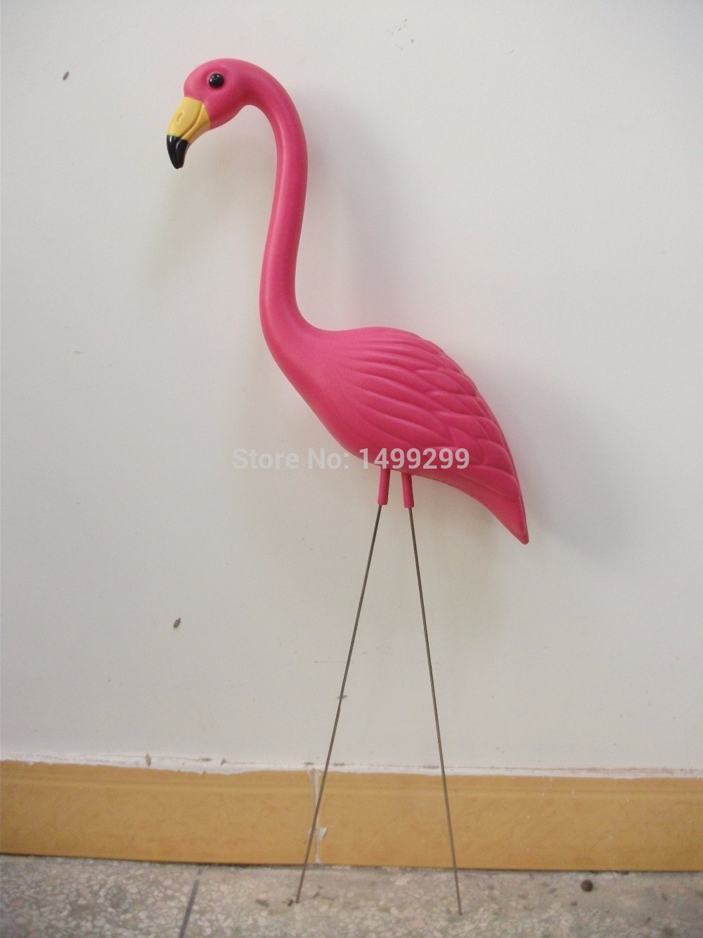Plastic Bight Pink Premium Flamingos Garden Yard And Lawn Art