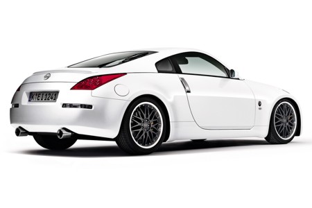 On Nissan 350z In Limitierter Racing Edition Nissan News Speed Heads