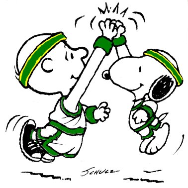 Free Funny Peanuts Sports Clipart  Charlie Brown And Snoopy High Five    