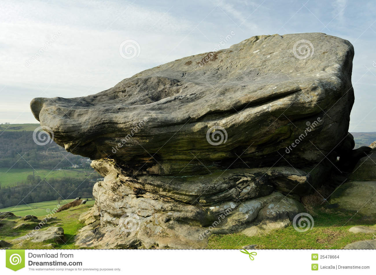 Section Of Millstone Grit On Top Of Froggatt Edge Overlooking The