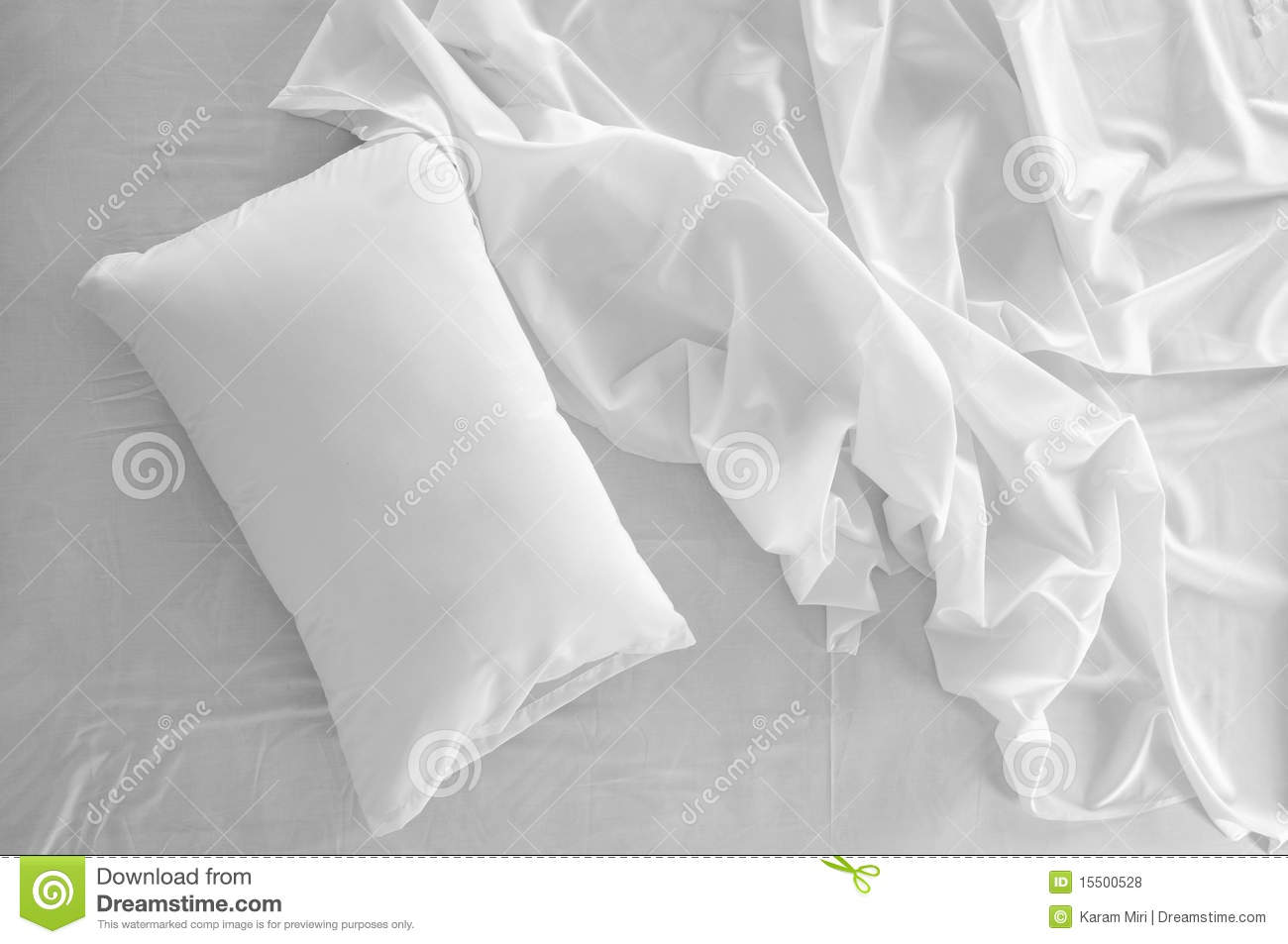 Messy Bed  Royalty Free Stock Photos   Image  15500528