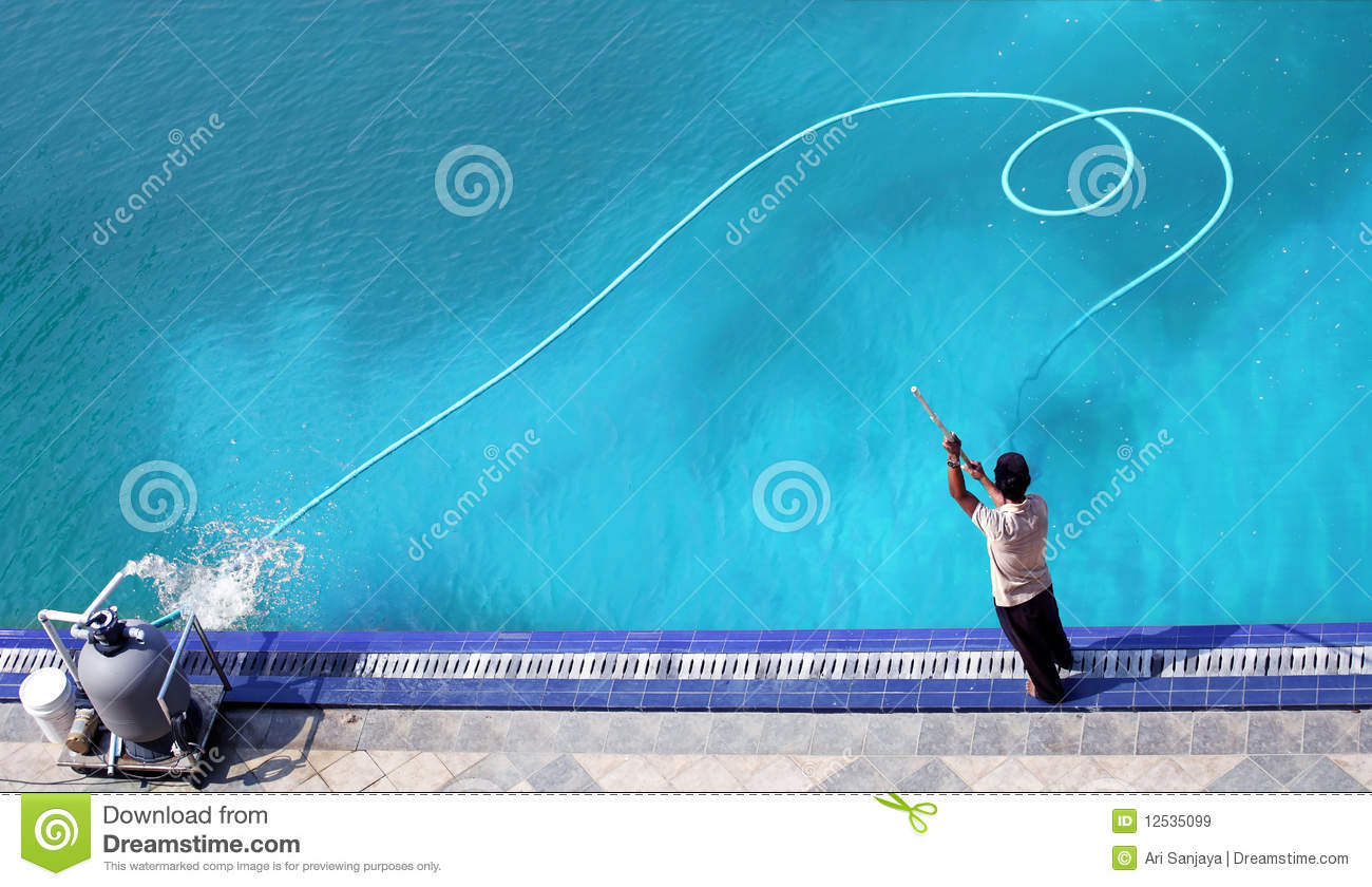 Pool Cleaning Royalty Free Stock Images   Image  12535099