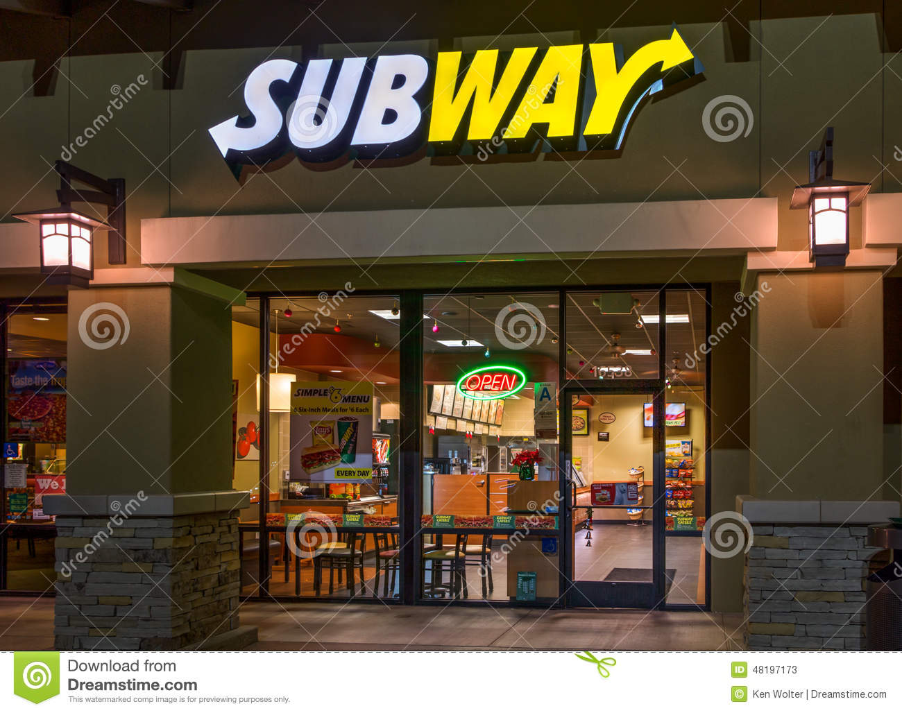 Subway Restauraut Exterior  Subway Is An American Fast Food Restaurant