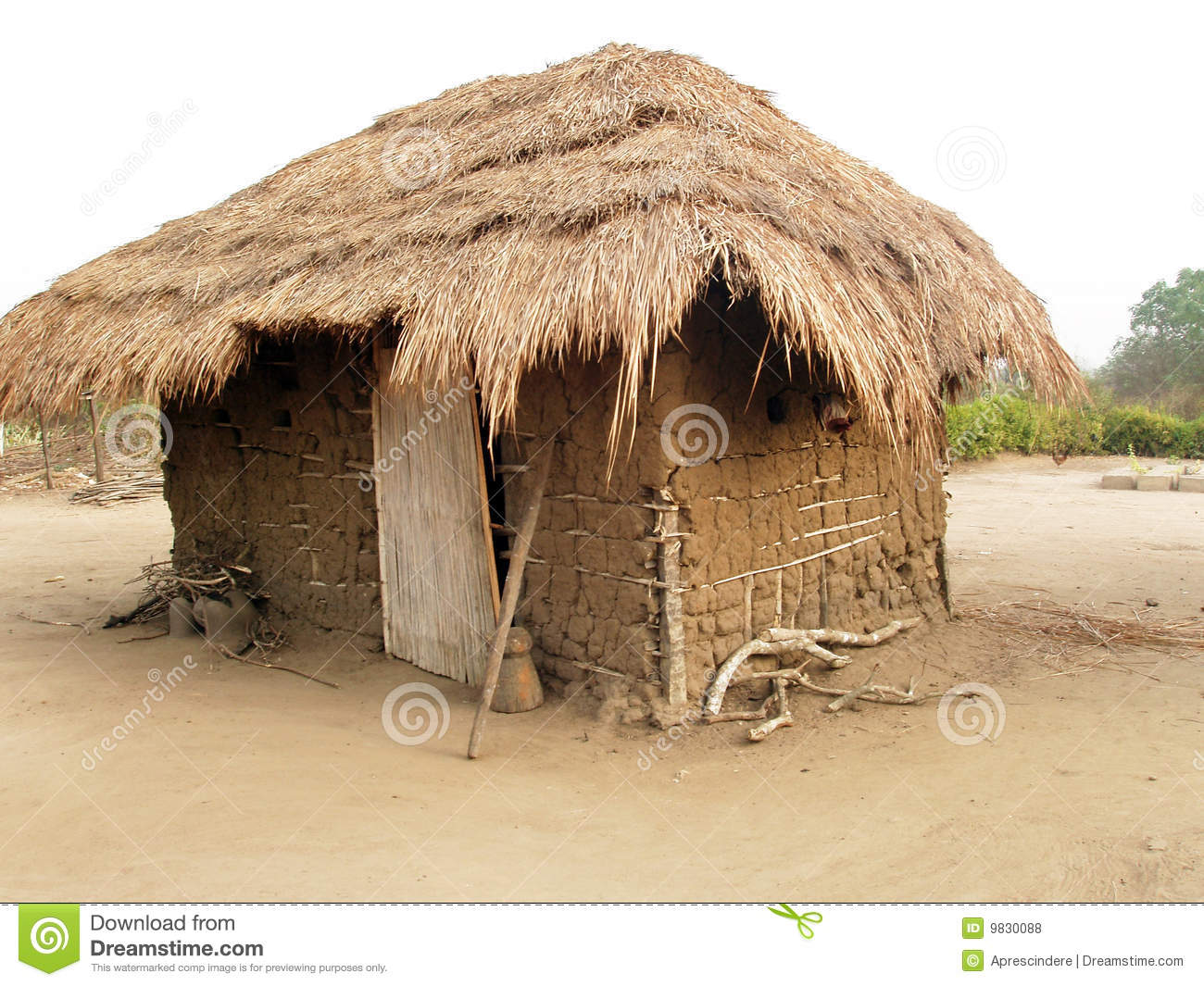 African Hut Royalty Free Stock Photos   Image  9830088