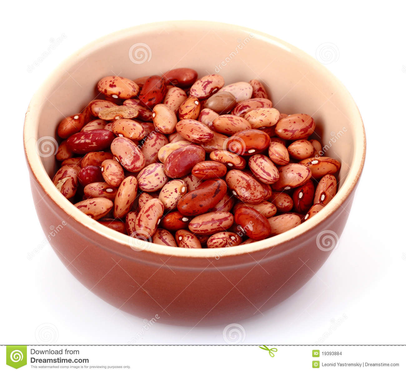 Beans In Bowl Isolated Stock Images   Image  19393884