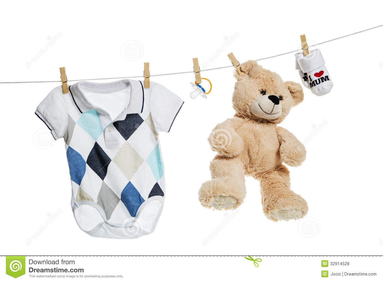 Babykleidung Und  Teddyb R Die An Der W Scheleine Auf Wei Em    
