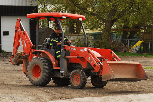 Get Fullsize Photo Get More Flickr  The Kubota Tractors Pool Pictures